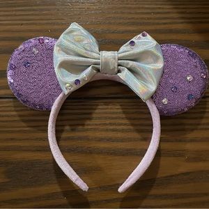 NWOT: Purple/Silver Mouse Ear Headband w/ Bow